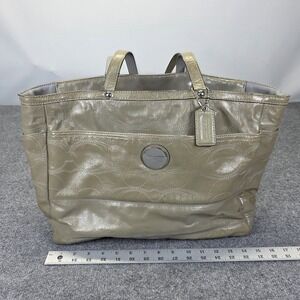 COACH Shoulder Bag/tote Bag Signature Patent Leather Olive Green
